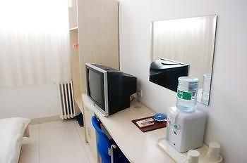 Yin Xing Hotel Beijing Bagian luar foto